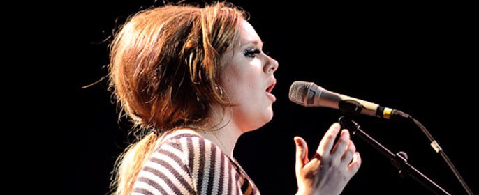 Adele i Elvis vladaju britanskim top listama